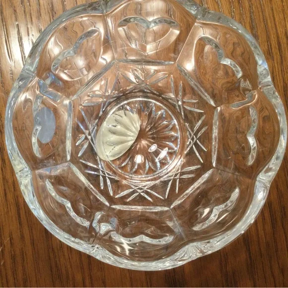 Fifth Avenue Crystal Covered Candy Jar "Cherish" - Picture 4 of 5